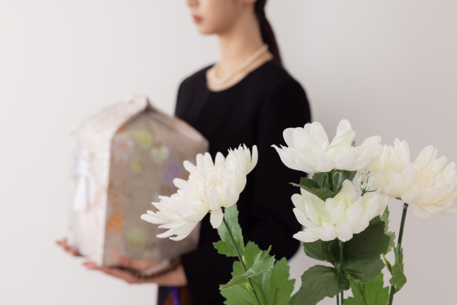 初めて喪主を務める方へ｜葬儀の基本的な流れと準備チェックリスト